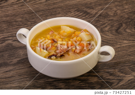 Pea soup with smoked ribs Pea soup with smoked ribs 73427251
