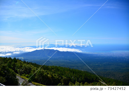 信仰の対象と芸術の源泉~富士山5合目の絶景 信仰の対象と芸術の源泉~富士山5合目の絶景 73427452
