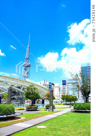 名古屋市、名古屋テレビ塔とオアシス21の風景 名古屋市、名古屋テレビ塔とオアシス21の風景 73428146