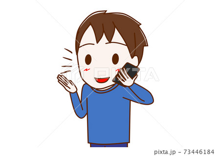 スマホで楽しそうに話す少年 スマホで楽しそうに話す少年 73446184