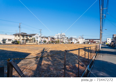 大型スーパーマーケット撤退後の広大な更地 大型スーパーマーケット撤退後の広大な更地 73447272
