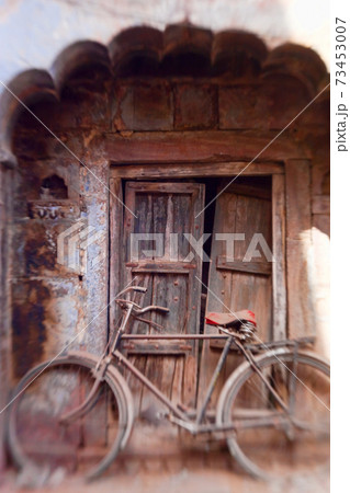 Bicycle in doorway, Jodhpur, Rajasthan, India 73453007