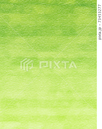 紙の質感な新緑カラーの背景素材 縦のイラスト素材