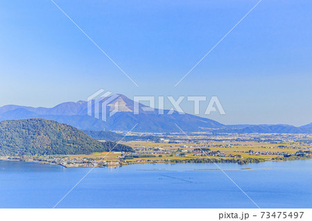 秋の琵琶湖　滋賀県長浜市　つづら尾崎展望台 73475497
