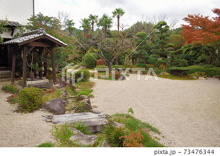 武家屋敷久野邸の庭園 73476344