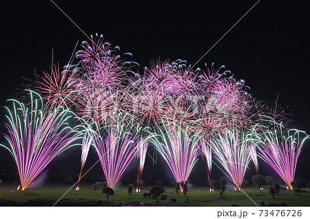 古河花火大会 スカイコンサート 田熊火工 の写真素材