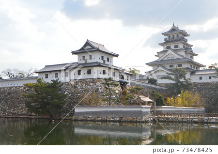今治城（愛媛県今治市通町3丁目） 73478425