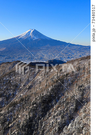 三ッ峠から望む富士山 厳冬 三ッ峠から望む富士山 厳冬 73480517