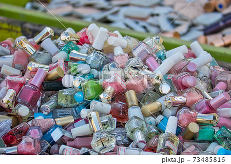 マニキュア(化粧品容器)の回収 マニキュア(化粧品容器)の回収 73485816