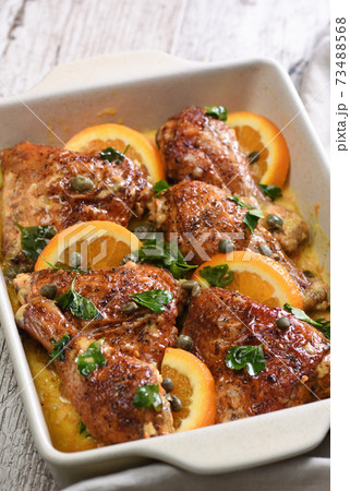 Fried chicken with oranges Fried chicken with oranges 73488568