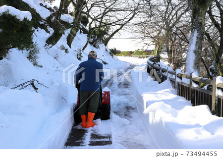 令和3年豪雪6日後の丸岡城（福井県 坂井市 丸岡町） 73494455