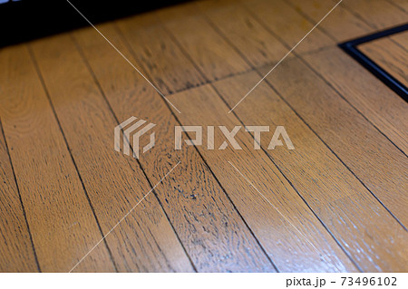 床のワックス塗布　リペア 73496102