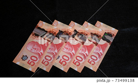 50ドル　カナダドル　5枚 73499138