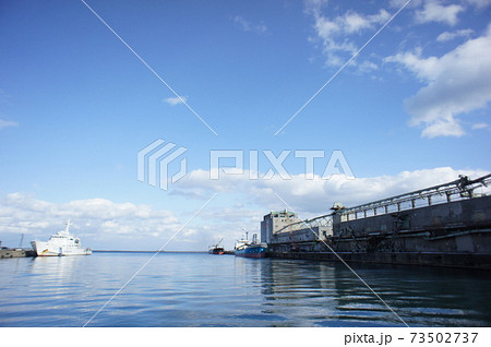 小樽の古い倉庫 73502737