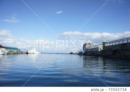 小樽の古い倉庫 73502738