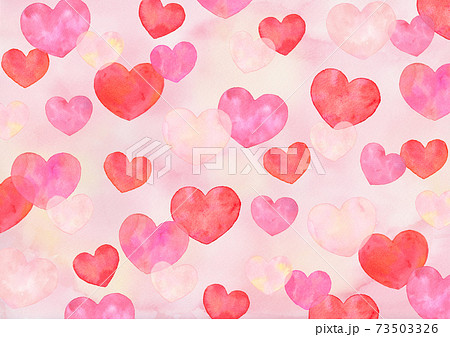水彩 ハートの背景 赤とピンク 全面 ピンク地のイラスト素材