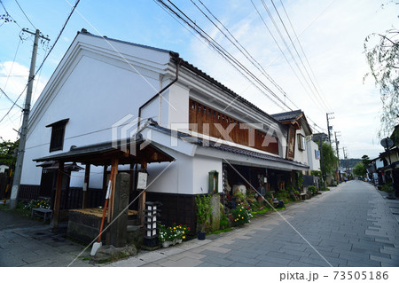 信州上田 北國街道柳町の旧街道街並み 信州上田 北國街道柳町の旧街道街並み 73505186