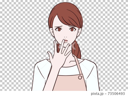 困るエプロン姿の女性 73506493