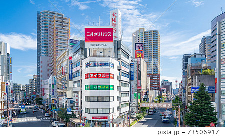 「埼玉県川口市」 川口駅東口前の風景 「埼玉県川口市」 川口駅東口前の風景 73506917