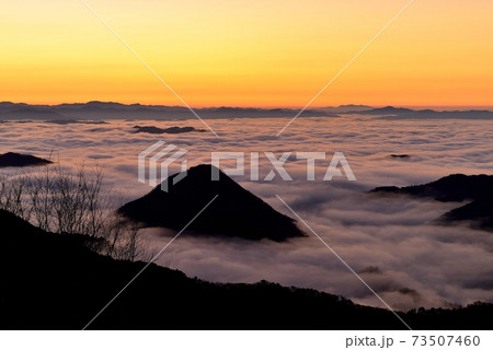 大江山からの福知山盆地の雲海 73507460