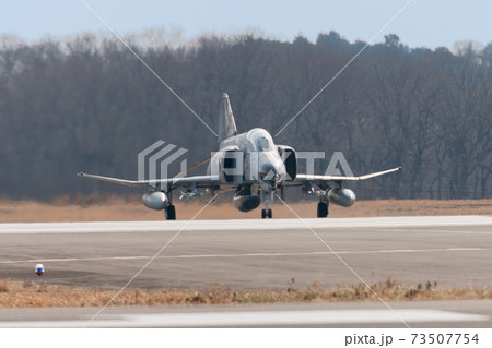 航空自衛隊F-4EJ改ファントムⅡ離陸準備 航空自衛隊F-4EJ改ファントムⅡ離陸準備 73507754