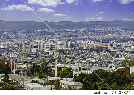 奈良市街眺望　奈良市中心部　奈良県奈良市 73507824