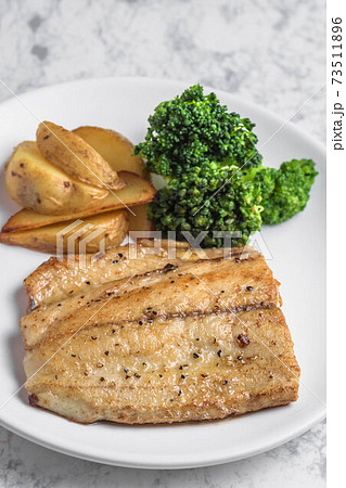 サゴシのムニエルの写真素材