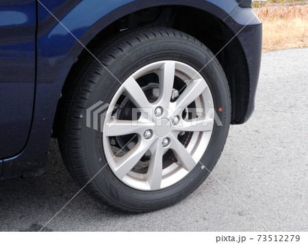 軽乗用車のエコタイヤ(アルミホイール) 73512279