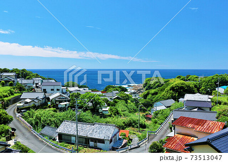高知県 青空と海の見える田舎の街 高知県 青空と海の見える田舎の街 73513047