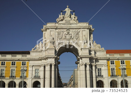 アウグスタ通りの凱旋門 アウグスタ通りの凱旋門 73524525