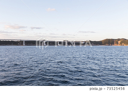 鳴門海峡と大鳴門橋 鳴門海峡と大鳴門橋 73525456