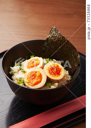 煮卵丼 73526868
