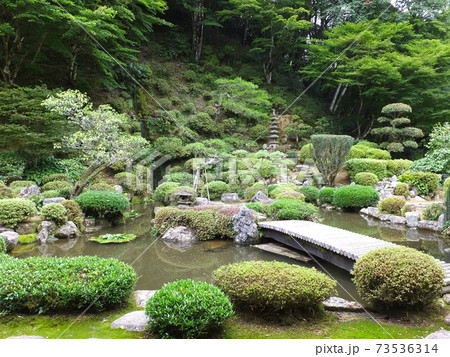 島根県津和野町にある永明寺の庭園 73536314