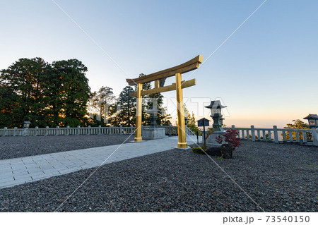 静岡県　浜松市　秋葉神社　金の鳥居 73540150