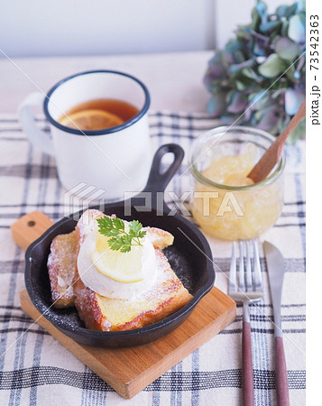 スキレットでフレンチトースト スキレットでフレンチトースト 73542363