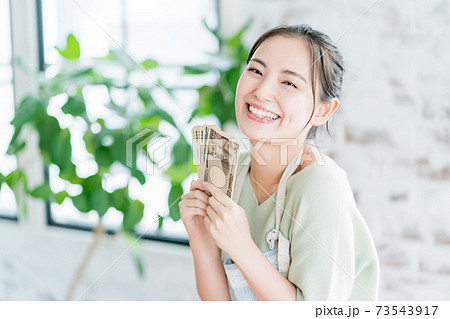 主婦の大儲け 73543917