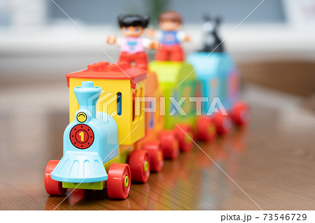 子供　子ども　こども　おもちゃ　玩具 73546729