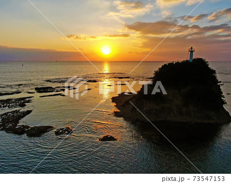 日本の自然100選/和歌山県の朝日・夕陽100選の和歌山県田辺市「天神崎」 日本の自然100選/和歌山県の朝日・夕陽100選の和歌山県田辺市「天神崎」 73547153