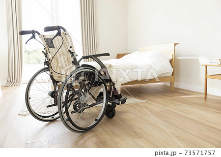 インテリア　寝室 73571757