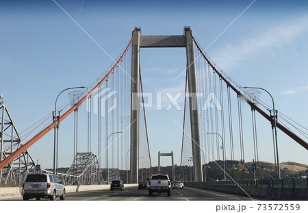 オークランドベイブリッジ　橋 73572559