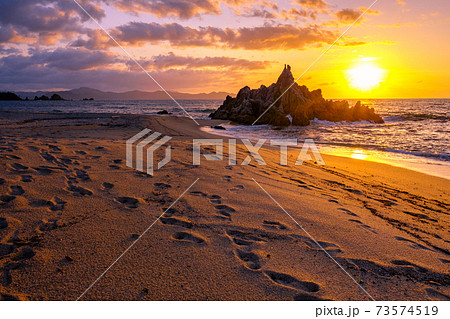 水晶浜（夕景） 73574519