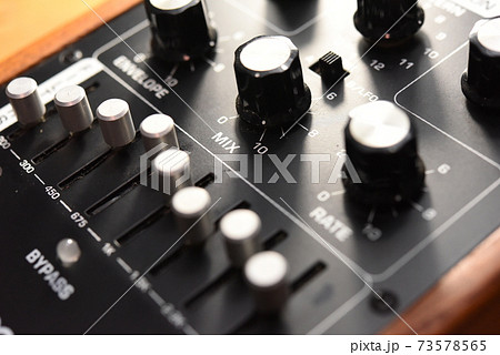 エフェクター（レゾナントフィルター） 73578565