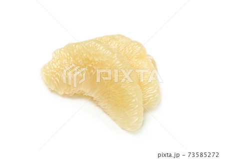 Pomelo fruit slices isolated on white background 73585272