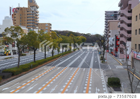 伏見通から熱田神宮をのぞむ 伏見通から熱田神宮をのぞむ 73587028