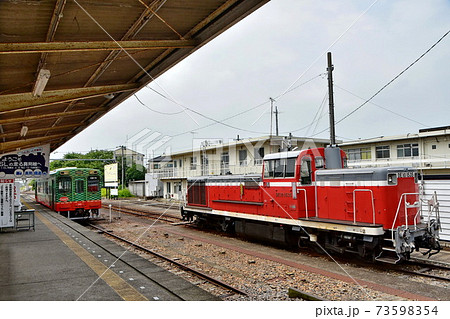 真岡鐵道 下館駅 DE10形ディーゼル機関車 & 普通列車 モオカ14形 ( 茨城県 筑西市 ) 真岡鐵道 下館駅 DE10形ディーゼル機関車 & 普通列車 モオカ14形 ( 茨城県 筑西市 ) 73598354