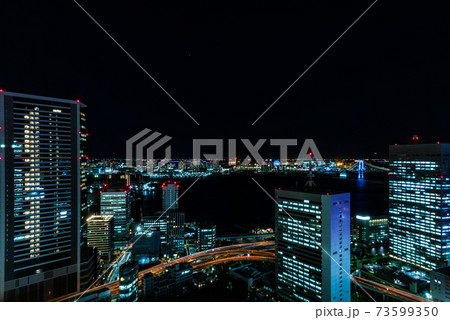 浜松町・世界貿易センタービルから見るお台場方面の夜景 73599350