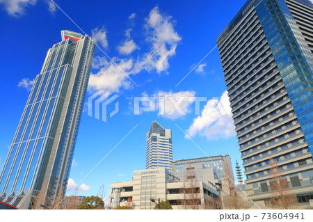 大阪府 大阪府咲洲庁舎とハイアット リージェンシー 大阪の写真素材