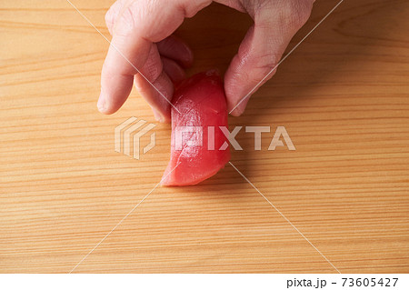 握り鮨 鮪赤身 握り鮨 鮪赤身 73605427