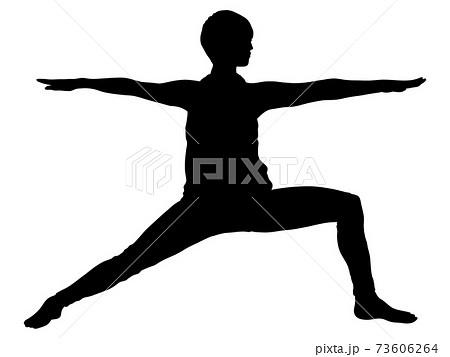 戦士のポーズをする女性シルエットのイラスト素材