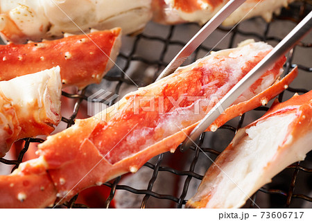 タラバガニの炭火焼 タラバガニの炭火焼 73606717